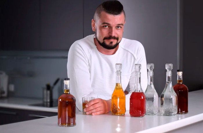 Домашний алкоголь в бутылках